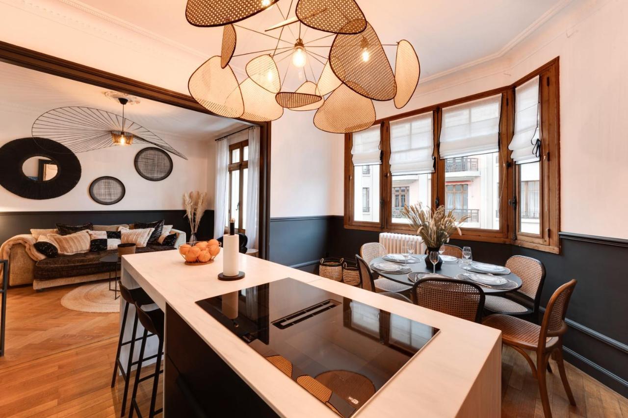 Les Ilots - Joseph Blanc Apartment 2 Rooms On The Lake Wifi & Balcony آنسي المظهر الخارجي الصورة